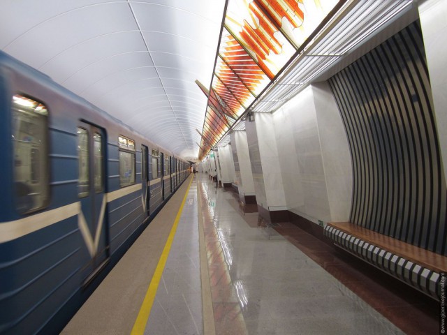 Самая бездарная станция метро в Петербурге -"Шушары"